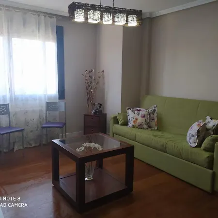 Lägenhet Casa Flores Las Navas del Marqués